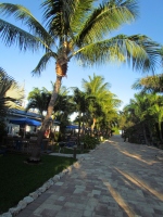 Filename=island-bay-resort-entrance.jpg
Filesize=904KB
Dimensions=1200x1600
Date added=Mar 08, 2014 island-bay-resort-entrance.jpg