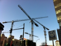Filename=montreal-cranes-skyline.jpg
Filesize=520KB
Dimensions=1200x896
Date added=Feb 28, 2014 montreal-cranes-skyline.jpg