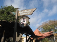 Filename=wdw_2011_magic_kingdom_adventureland_swiss_familly_tree_house_sign.jpg
Filesize=613KB
Dimensions=965x724
Date added=Mar 21, 2011 wdw_2011_magic_kingdom_adventureland_swiss_familly_tree_house_sign.jpg
